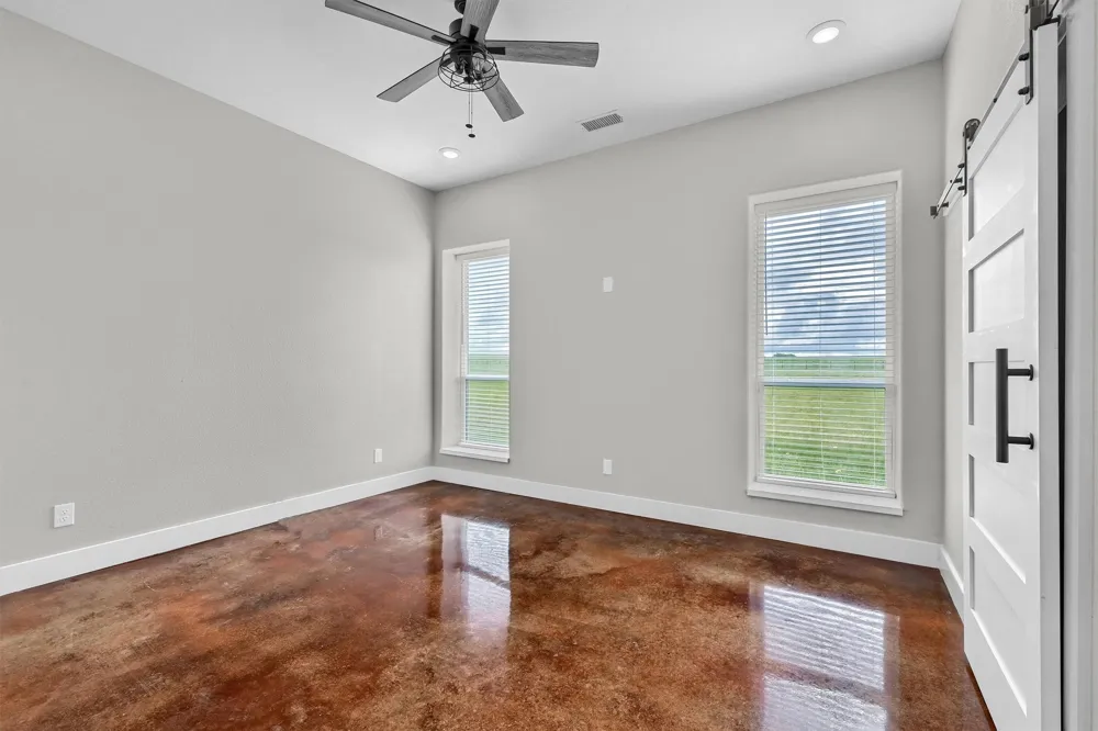 4153 Fm 901 Whitesboro, TX 76273
