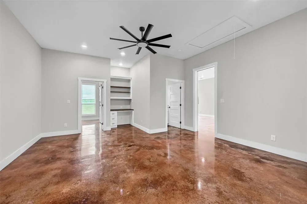 4153 Fm 901 Whitesboro, TX 76273