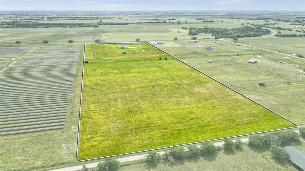 4153 Fm 901 Whitesboro, TX 76273