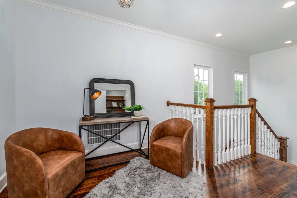812 Baker Street McKinney, TX 75069