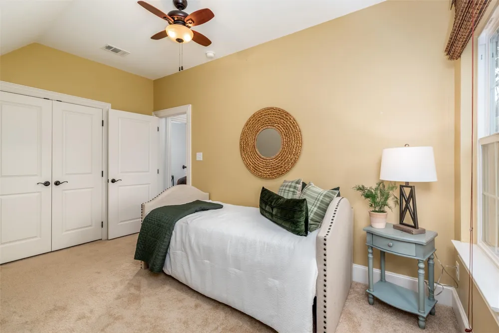 812 Baker Street McKinney, TX 75069