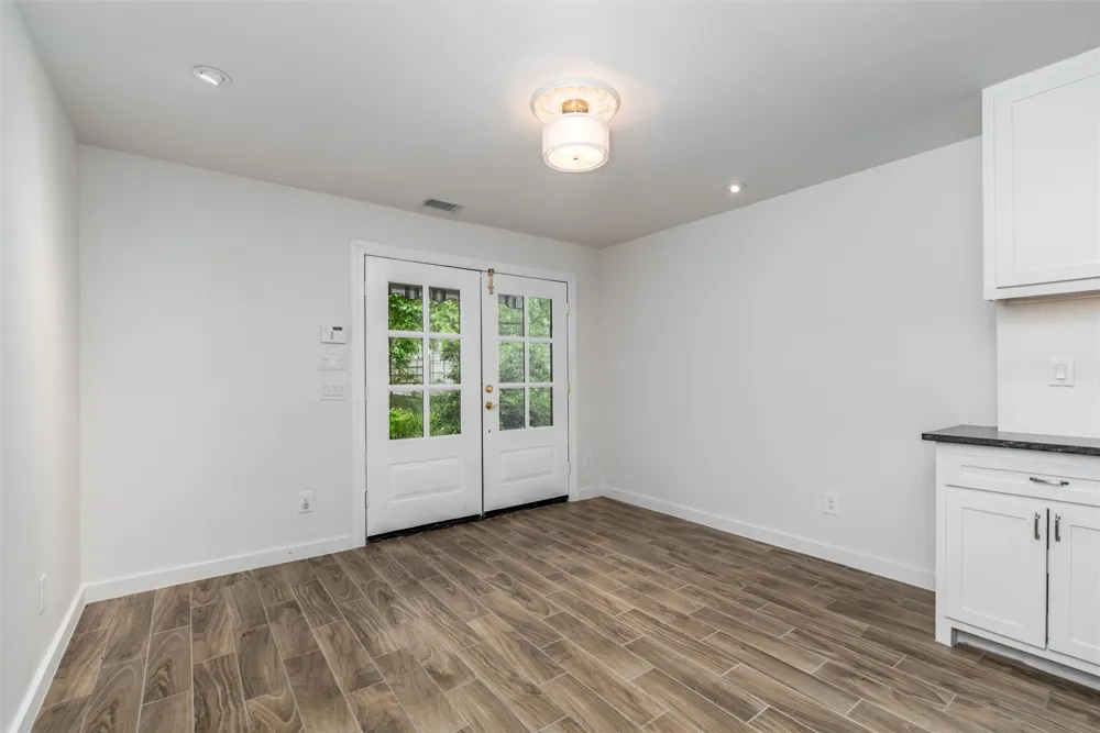 812 Baker Street McKinney, TX 75069