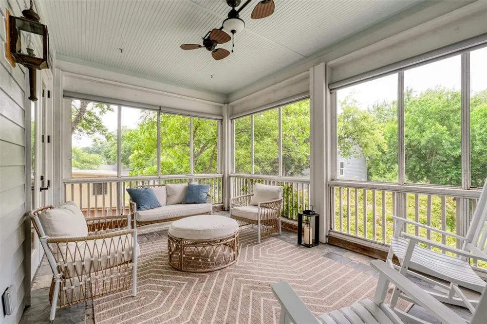 812 Baker Street McKinney, TX 75069