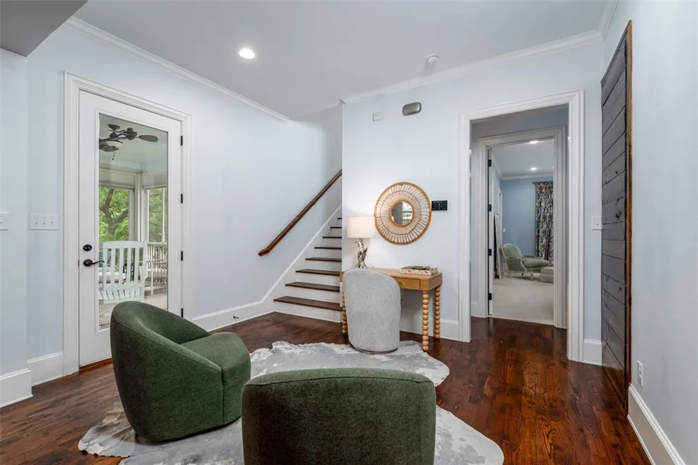 812 Baker Street McKinney, TX 75069