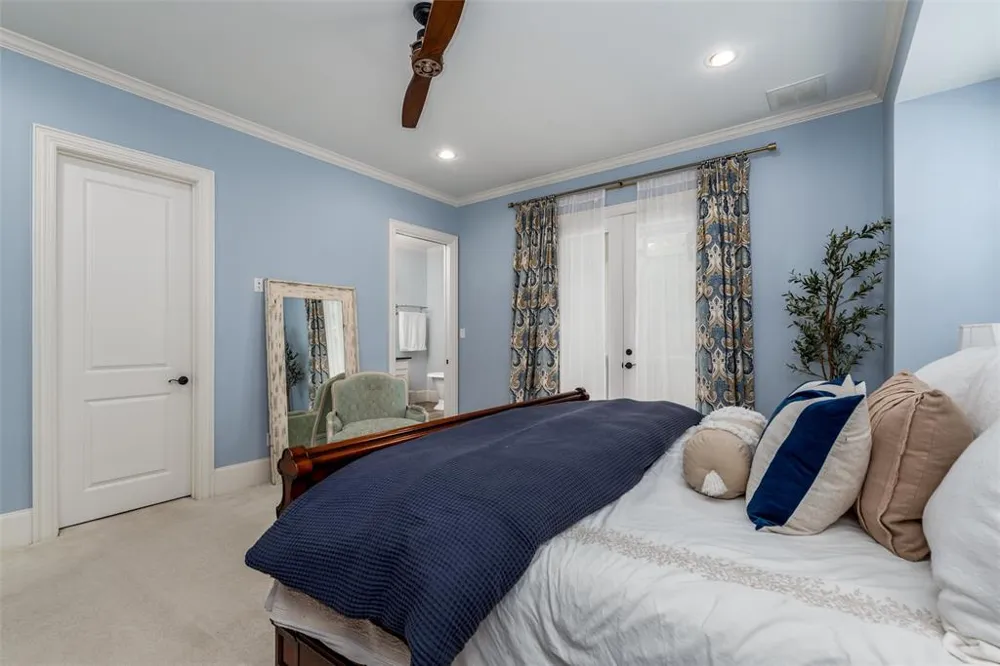 812 Baker Street McKinney, TX 75069