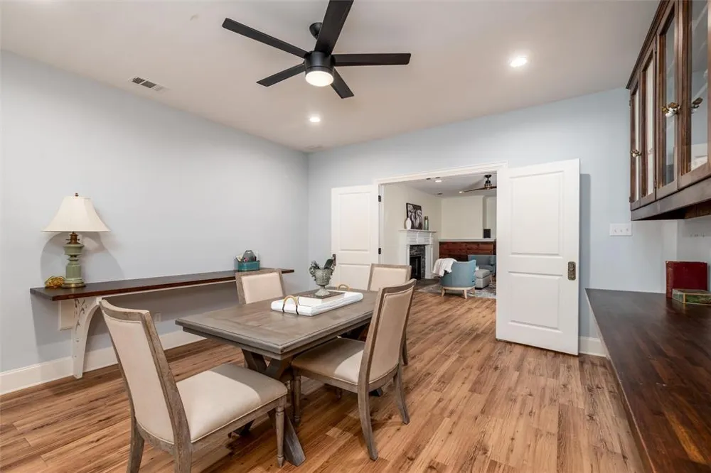 812 Baker Street McKinney, TX 75069
