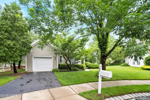 37 Violet Court