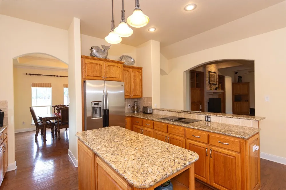 1367 Indian Pass Salado, TX 76571