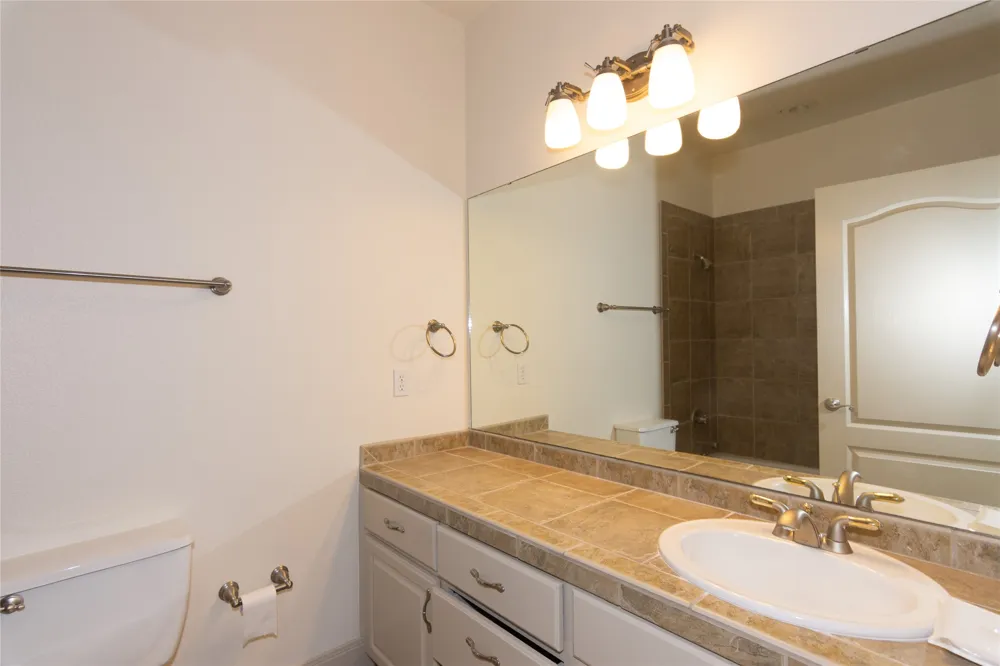 1367 Indian Pass Salado, TX 76571