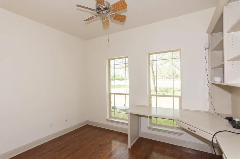 1367 Indian Pass Salado, TX 76571