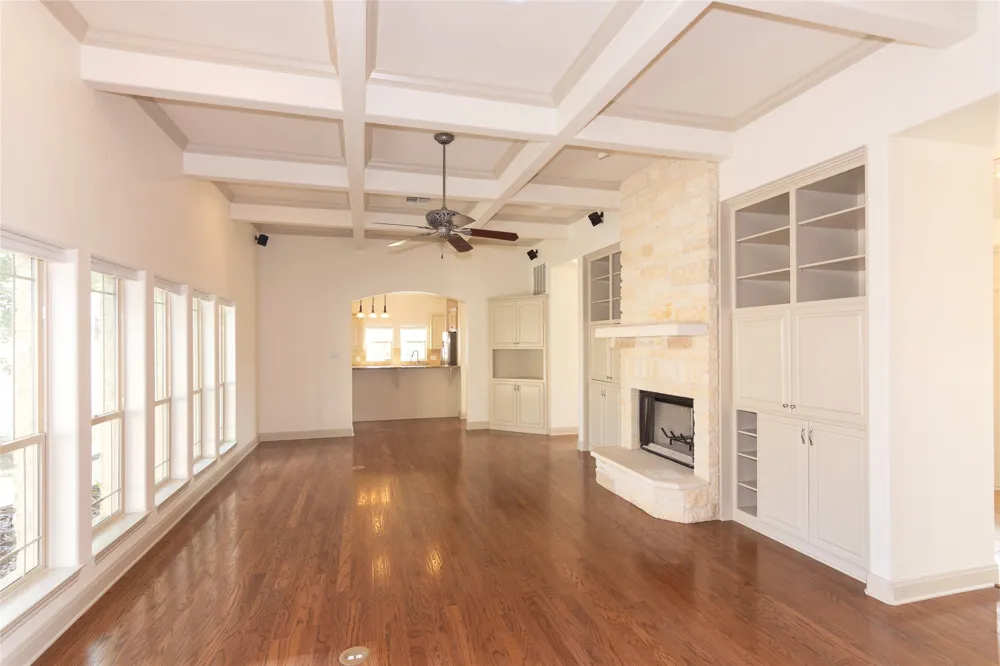 1367 Indian Pass Salado, TX 76571
