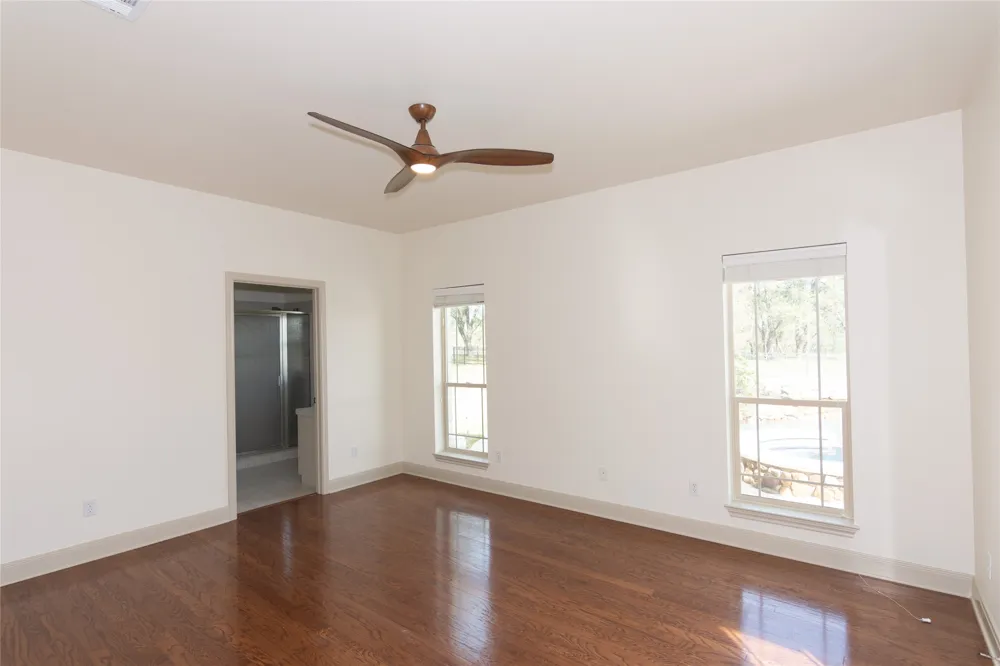 1367 Indian Pass Salado, TX 76571