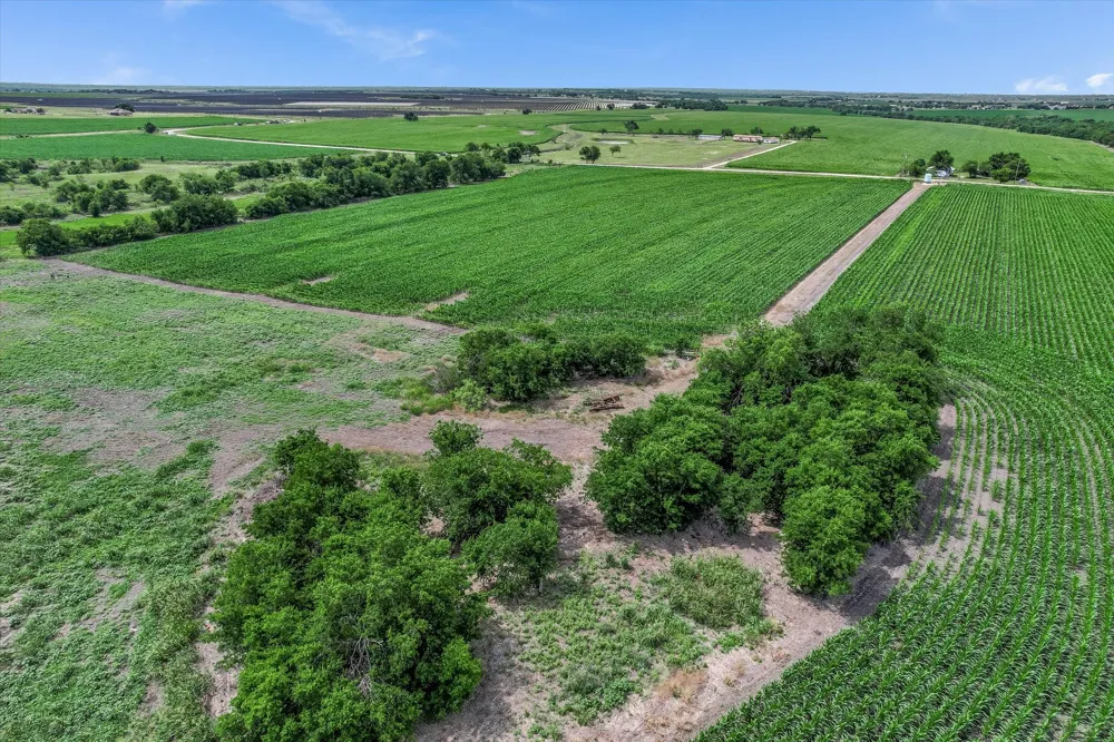 12500 Felder Lane Coupland, TX 78615