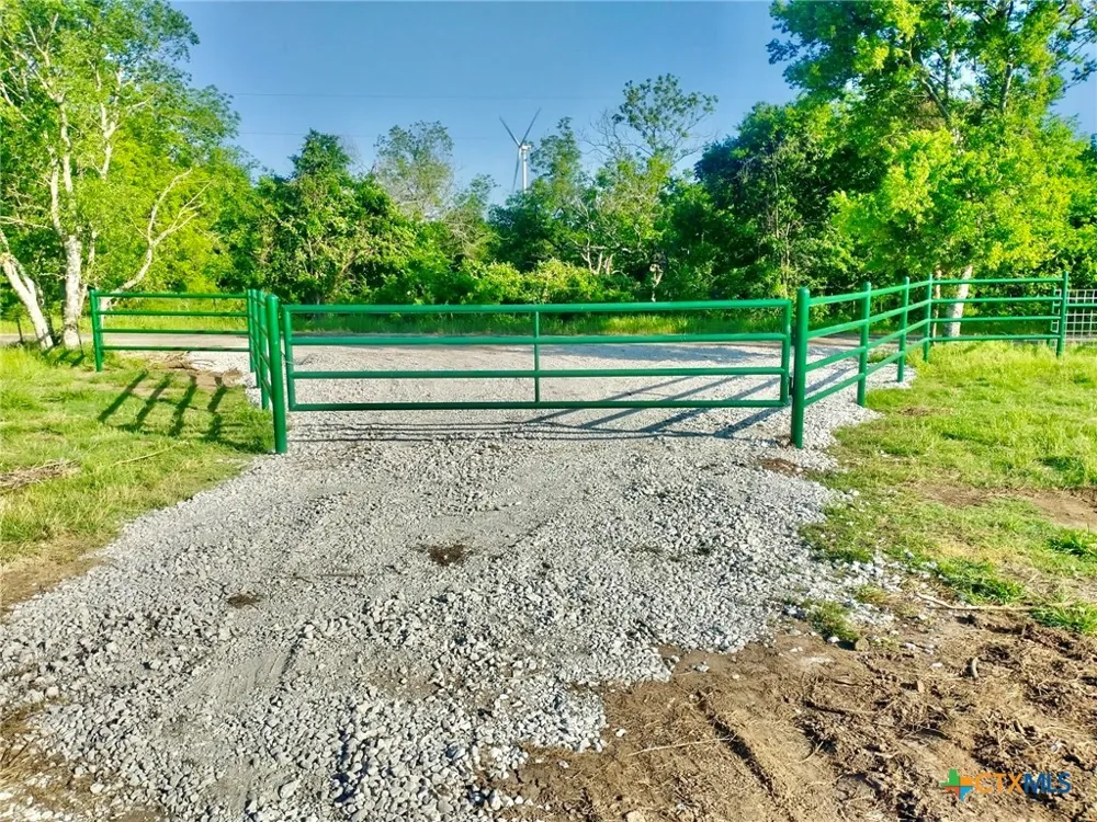 3 Fm 339 Mount Calm, TX 76673