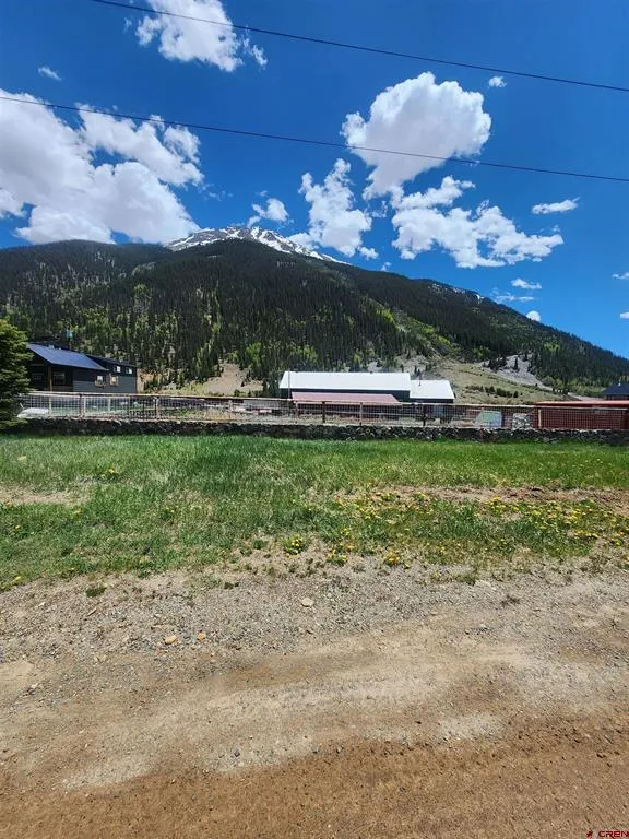 Mineral (between 8th & 9th Streets) Silverton, CO 81433