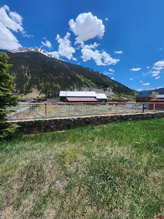 Mineral (between 8th & 9th Streets) Silverton, CO 81433