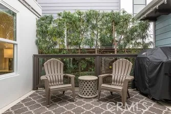 214 Marguerite Avenue Corona del Mar, CA 92625