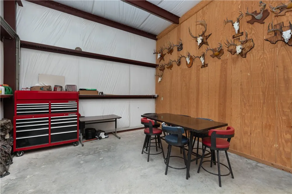 227 Hollow Tree Alice, TX 78332