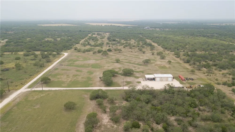 227 Hollow Tree Alice, TX 78332