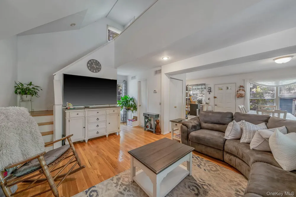28 Huntting Road East Hampton, NY 11937
