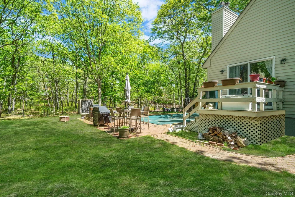 28 Huntting Road East Hampton, NY 11937