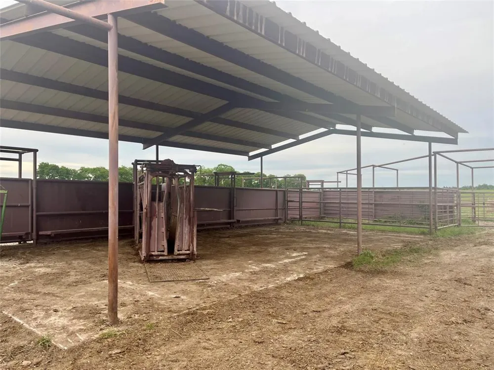 4798 E FM 198 Lake Creek, TX 75450