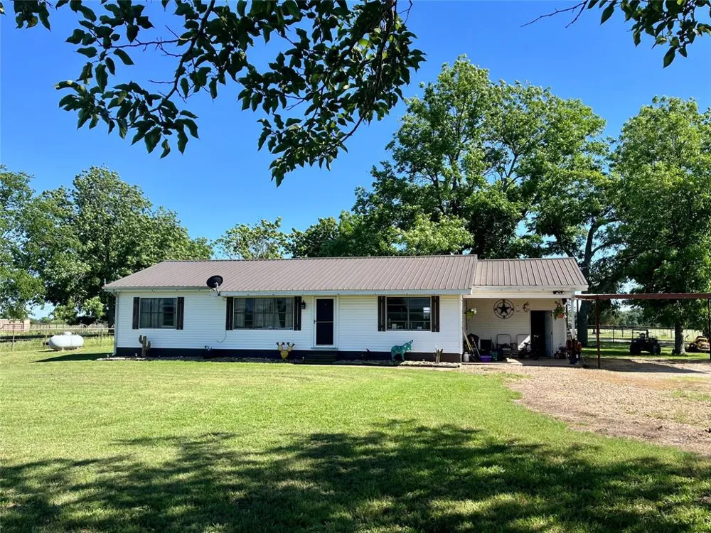 4798 E FM 198 Lake Creek, TX 75450