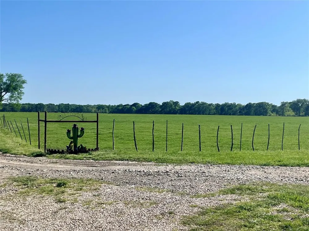 4798 E FM 198 Lake Creek, TX 75450