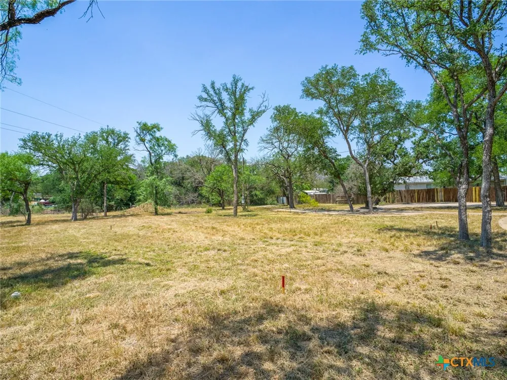 2805 Kingdom Drive Marble Falls, TX 78654