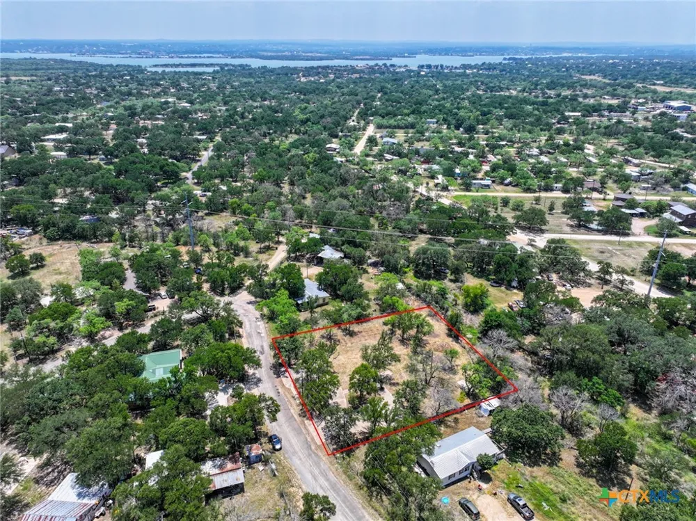 2805 Kingdom Drive Marble Falls, TX 78654