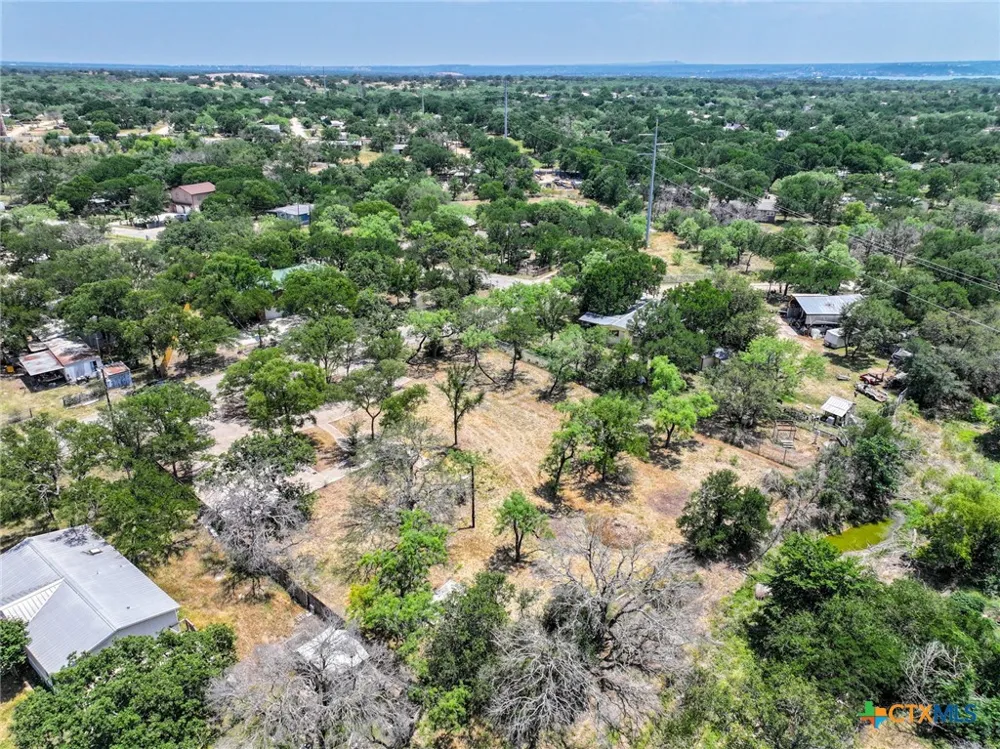 2805 Kingdom Drive Marble Falls, TX 78654