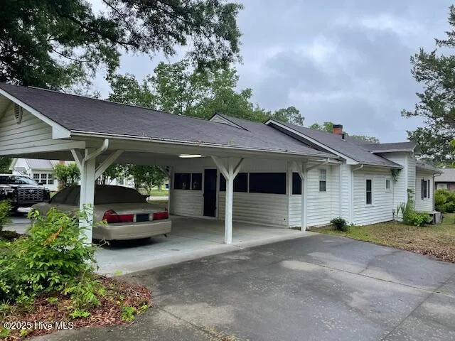 302 Lower Street Elizabethtown, NC 28337