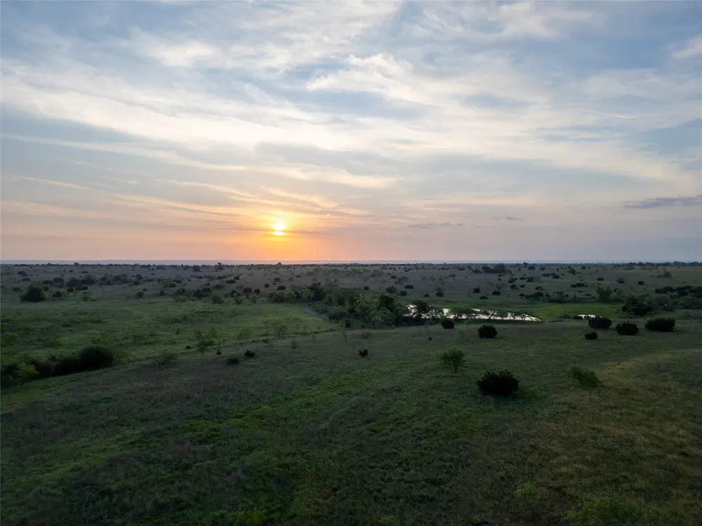 9 CR 414 Hamilton, TX 76538