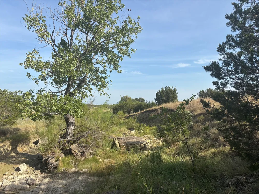 9 CR 414 Hamilton, TX 76538