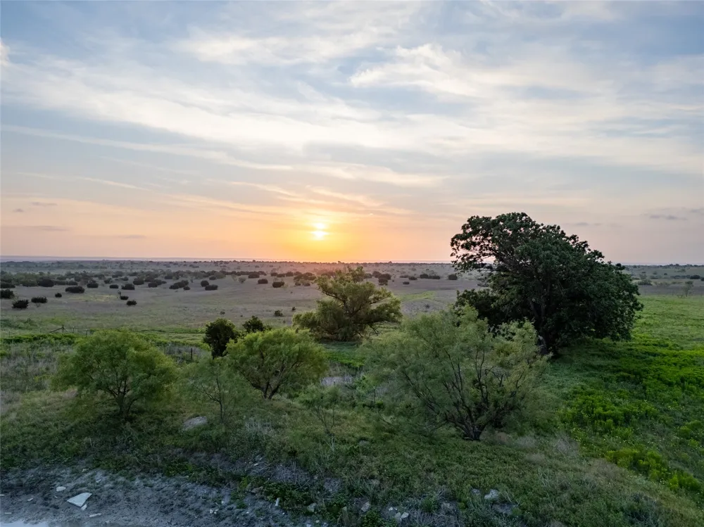 9 CR 414 Hamilton, TX 76538