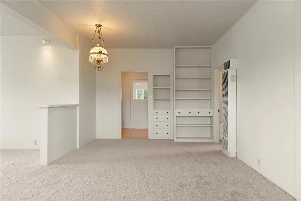Hall Road Royal Oaks, CA 95076