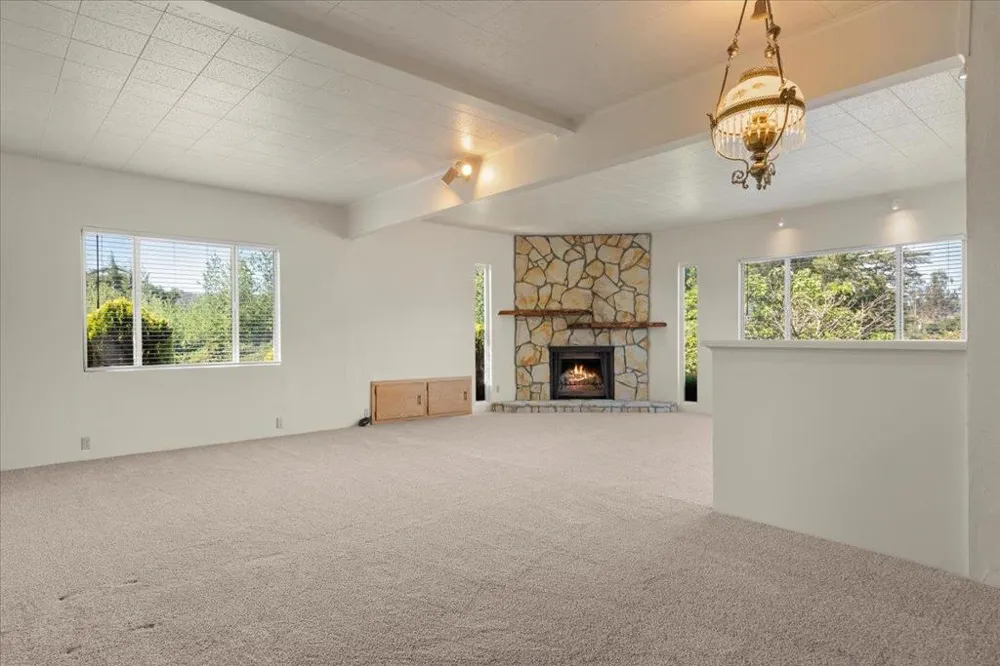Hall Road Royal Oaks, CA 95076