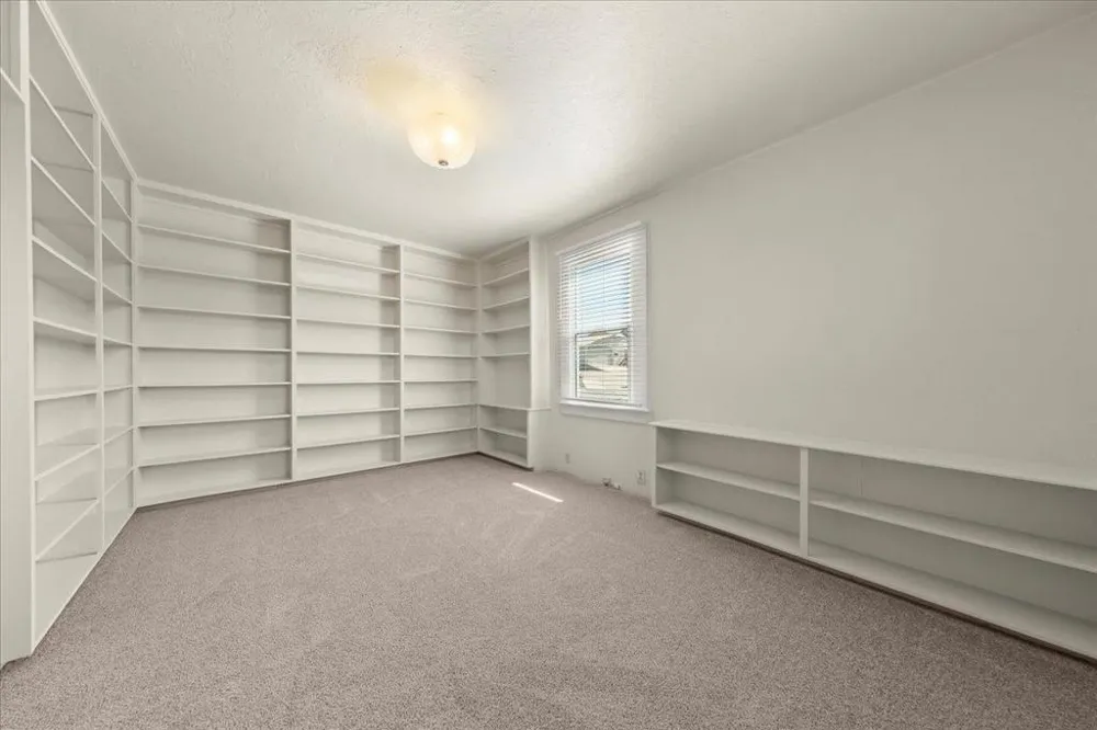 Hall Road Royal Oaks, CA 95076