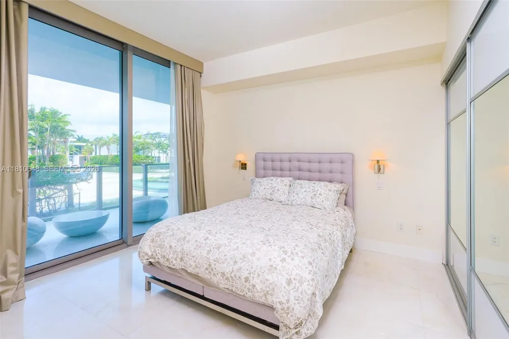 360 Ocean Dr #205S Key Biscayne, FL 33149