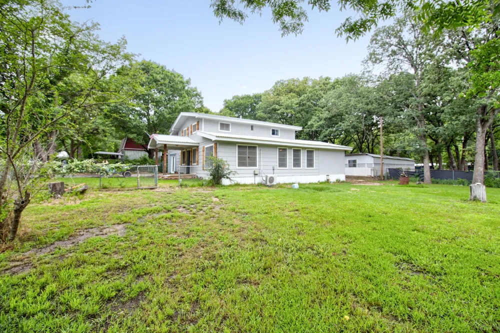 97 Oak Trail Drive Gordonville, TX 76245