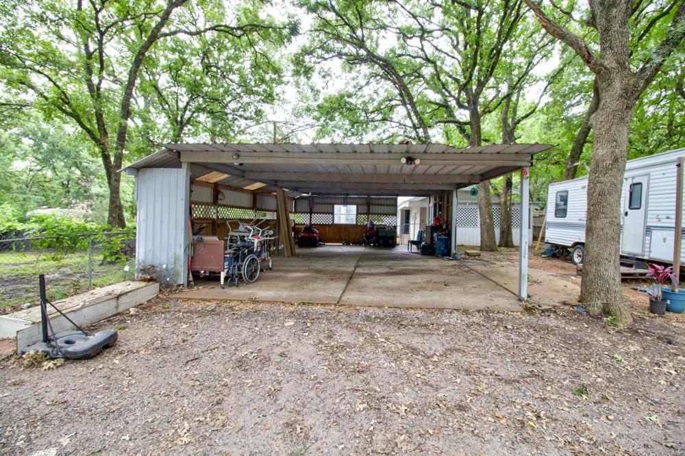 97 Oak Trail Drive Gordonville, TX 76245