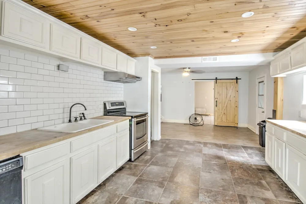 97 Oak Trail Drive Gordonville, TX 76245