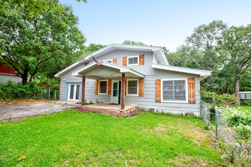 97 Oak Trail Drive Gordonville, TX 76245
