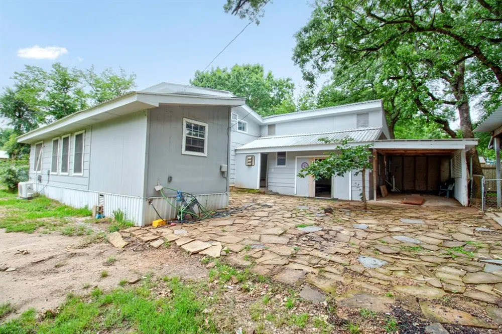 97 Oak Trail Drive Gordonville, TX 76245