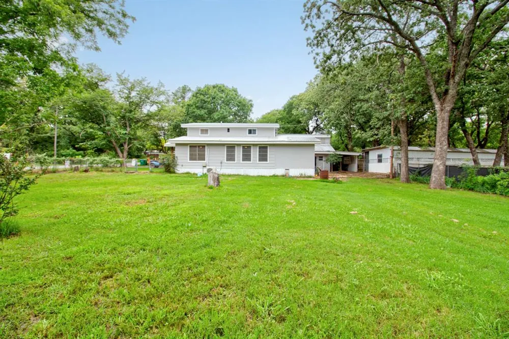 97 Oak Trail Drive Gordonville, TX 76245