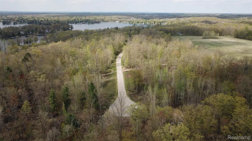 Oak Ridge Court Mills Township, MI 48756