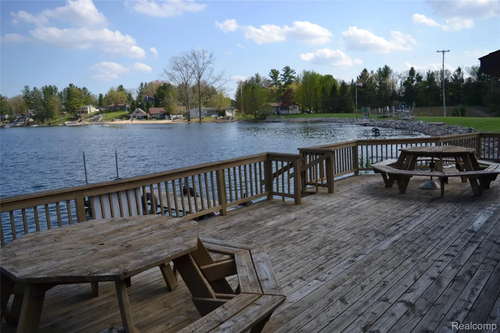 Oak Ridge Court Mills Township, MI 48756