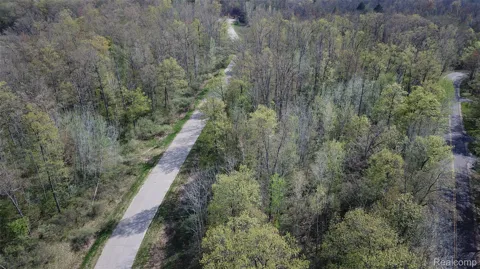 Oak Ridge Court