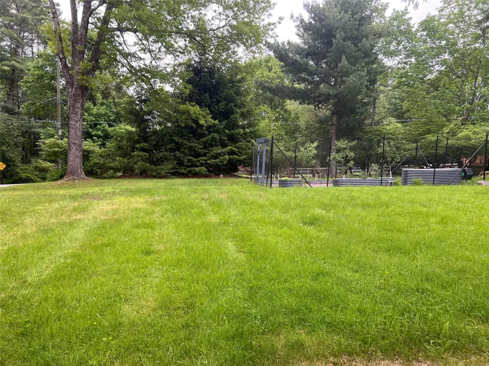 23 North Seminole Trail Bethel, NY 12778