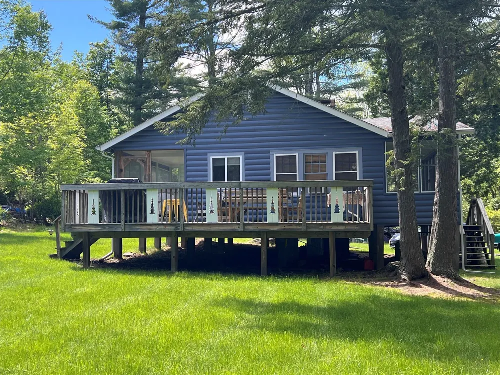 23 North Seminole Trail Bethel, NY 12778